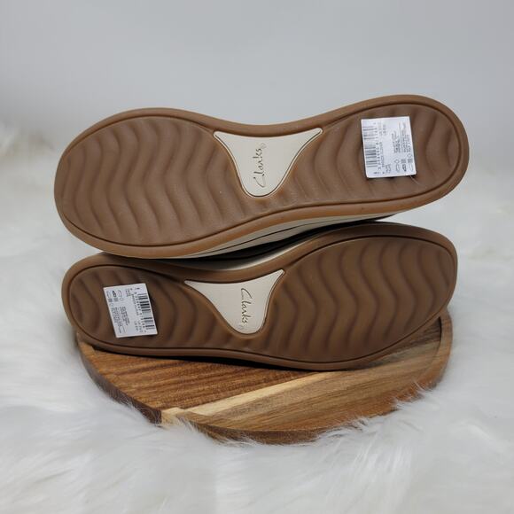 Clarks Cloudsteppers Breeze Clover Gray Ankle Womens Winter Comfort Boots 6 NWT - Picture 6 of 7